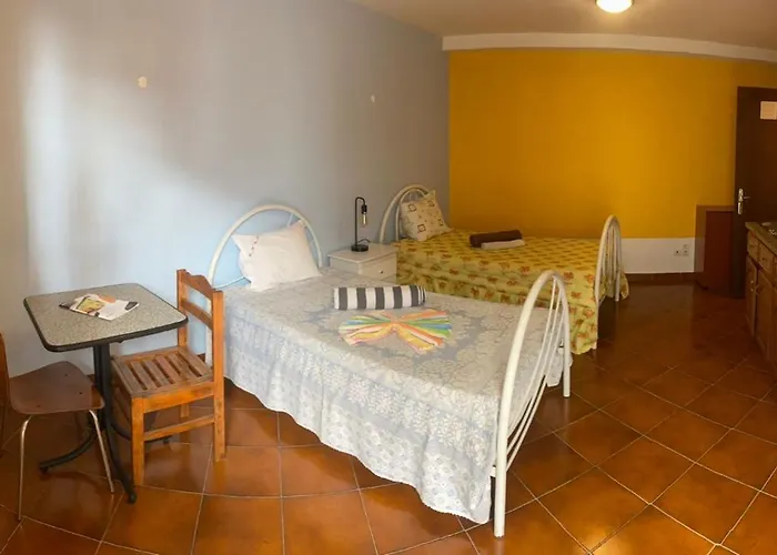 Vale Do Gavim, Rua Seixas *